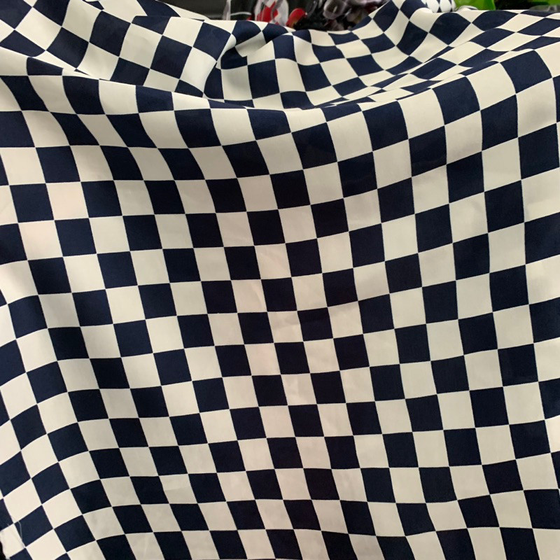 kain silk super - kain satin silk - kain babysilk motif kotak