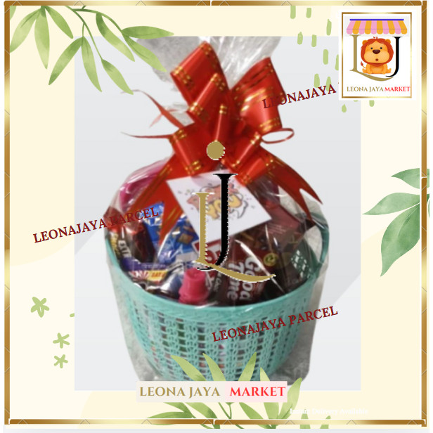 

LJ MARKET PAKET SNACK ULTAH / BINGKISAN SNACK ULANG TAHUN/ HAMPERS SNACK ( KERANJANG+ 8 SNACK)