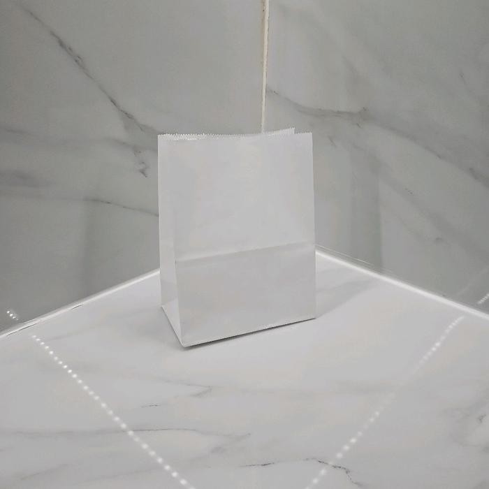 

Promo Paperbag SOS Kantong Kertas Putih 13x8x19 (M) Anti Minyak terlaris