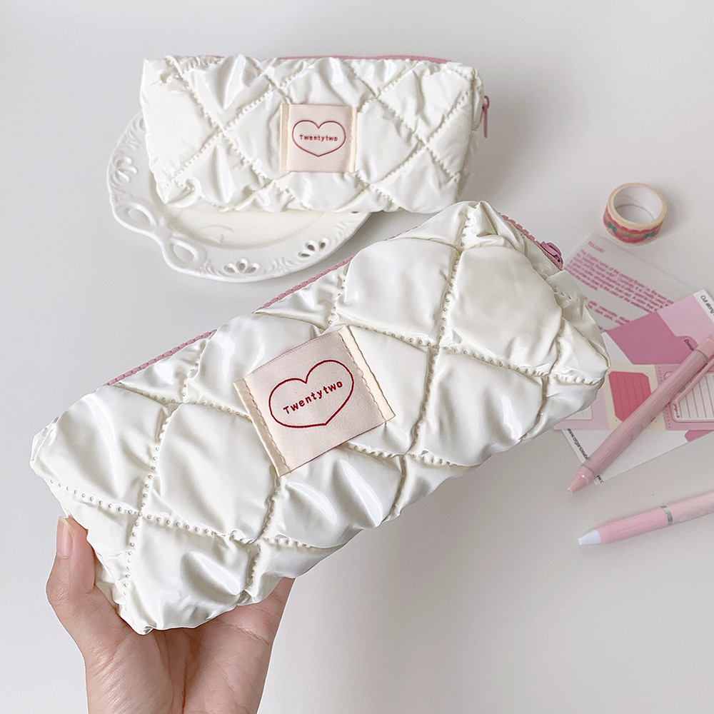 

1pc Korean INS Simple White Large Capacity Pencil Case Student Stationery Girls Cute Red Heart Makeup Bag Storage Bag