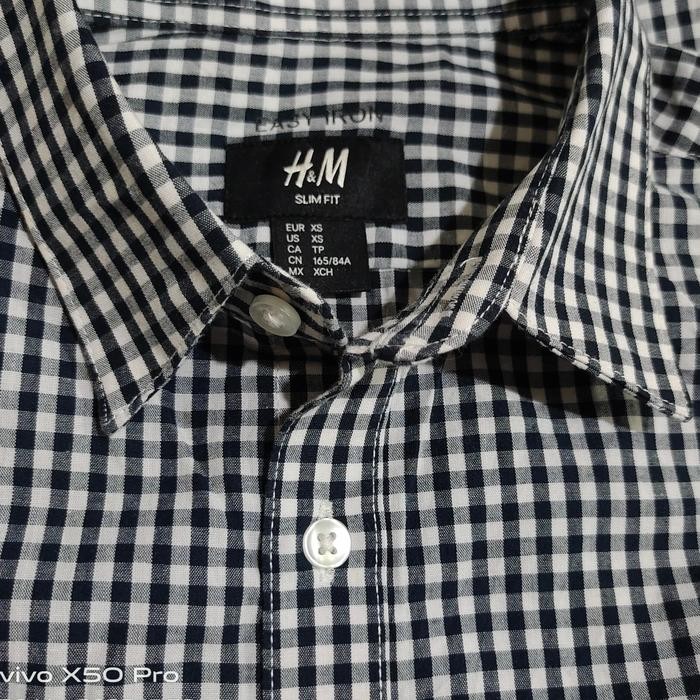 kemeja kotak-kotak pria HnM
