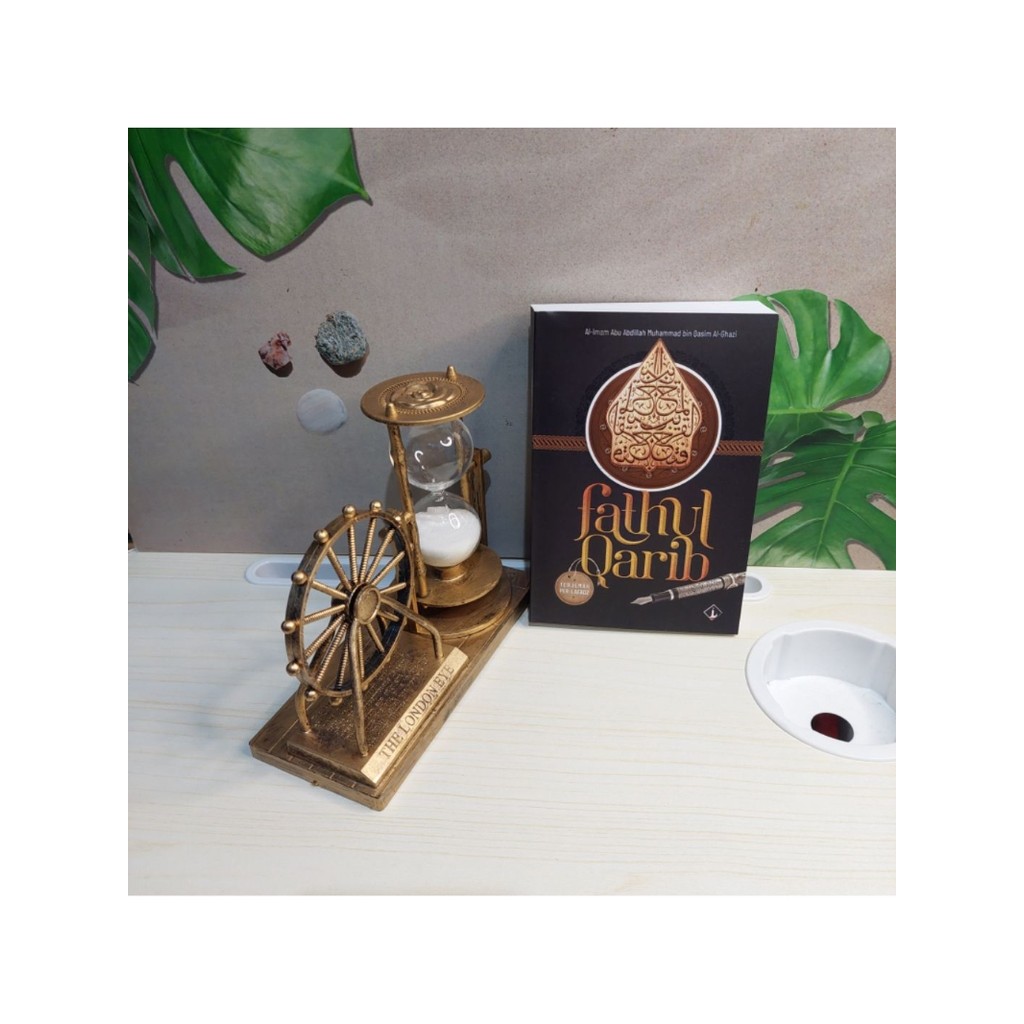 KITAB FATHUL QORIB TERJEMAH DENGAN MAKNA PESANTREN/FATKHUL QORIB/FATHUL QORIB TERJEMAH PERLAFADZ DEN