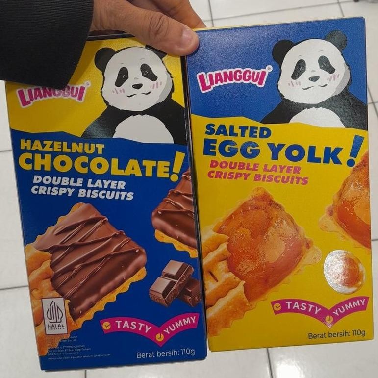 

Lianggui Double Layer Crispy Biscuits IMPORT Rasa HAZELNUT CHOCOLATE / SALTED EGG YOLK 110gr