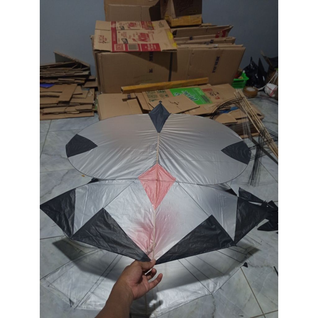 

* Ready layang layang papiran 100% terbang anti patah *