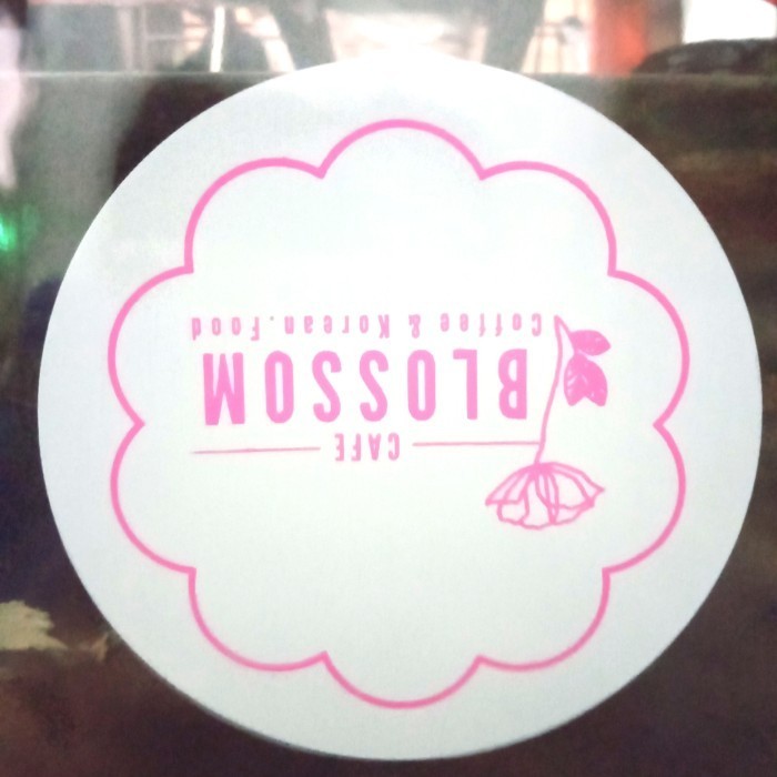 lid Sealer custom dasar putih