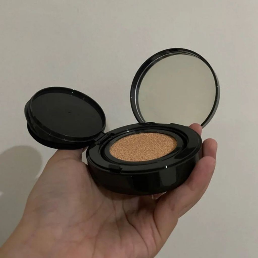 preloved Make over hydrastay light glow cushion N10