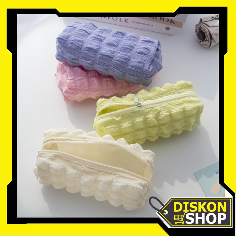 

Diskon Shop - S6298 Tempat Pensil Puffy Aesthetic / Kotak Pensil Polos Puffy / Aesthetic Crinkled Fufu Pocuch