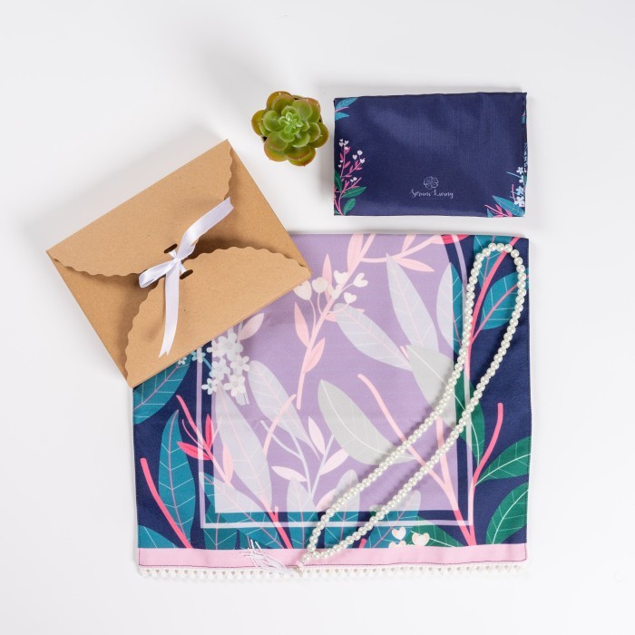 

DISKON Hampers Lebaran Sajadah Mini Seruni Living - Dark Blue