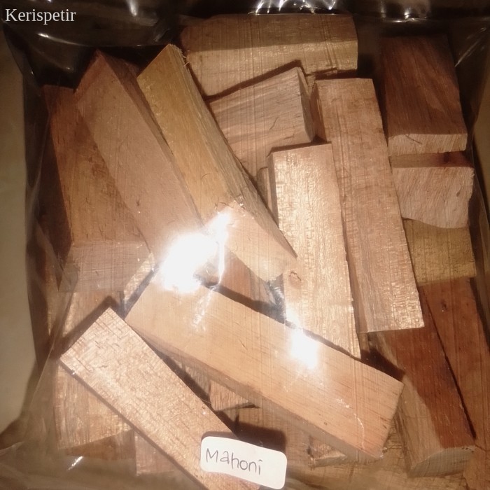 

kayu bakar mahoni kemasan premium 1000 gram murah laris