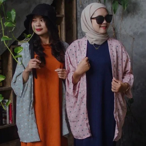 Kawaii Outer Motif Cantik Bahan Mango Cringkle Santai Panjang Cardigan Oversize Muslim Wanita Bunga 