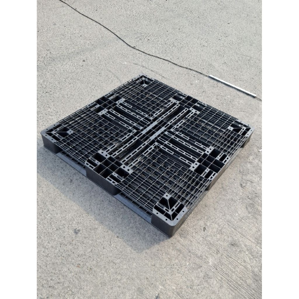 

Palet plastik dobel jaring bekas berkualitas Uk 110x110x12cmCO