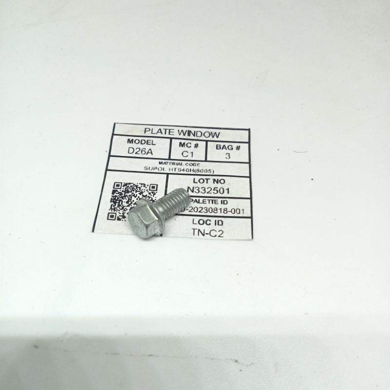 Baut 10 m6x12 kunci 8 baut  ORIGINAL panjang 1,2 cm TOYOTA FORTRACK OFFICIAL