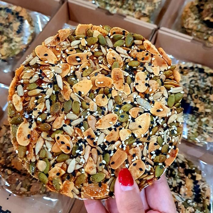 

Mixed Nuts & Seeds Brittles