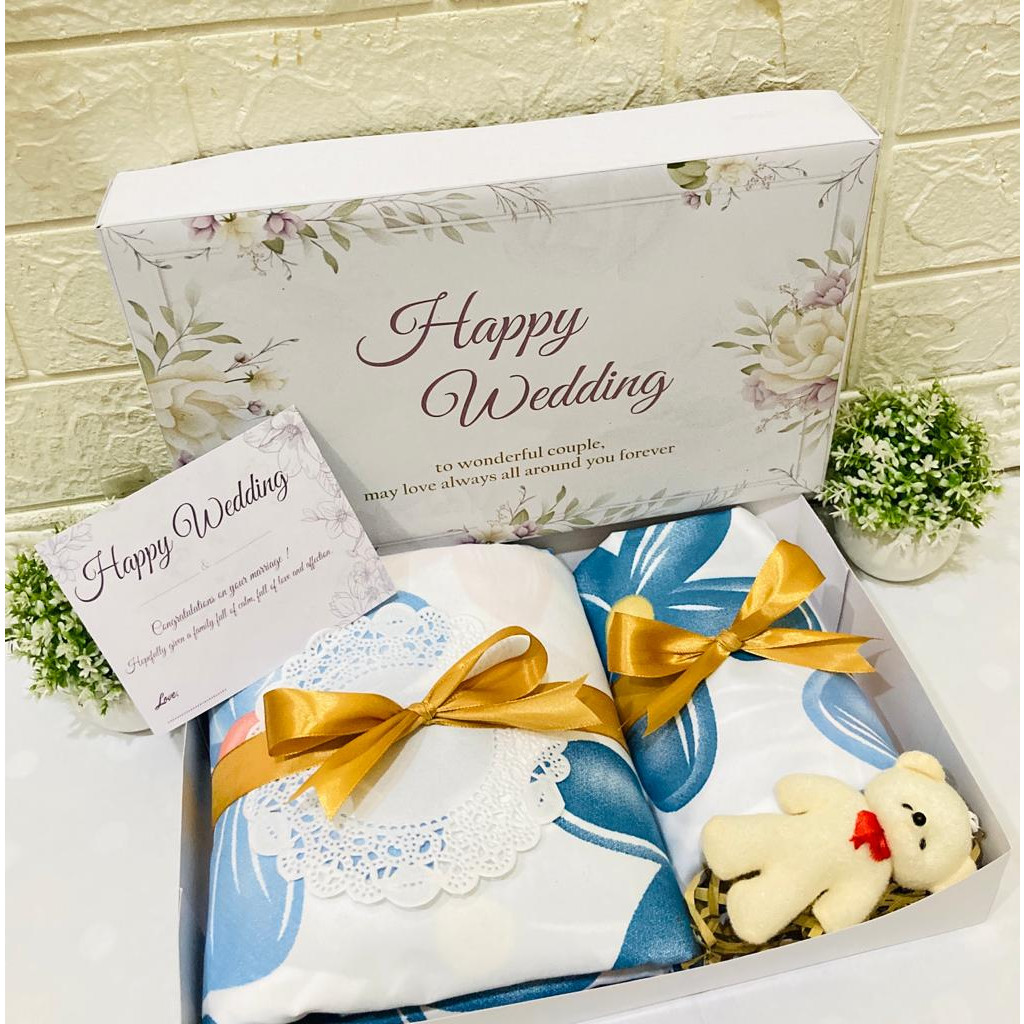 

Hampers Sprei / Hampers Wedding / Kado Pernikahan / Hampers Pernikahan / Kado Seserahan / Kado Hantaran