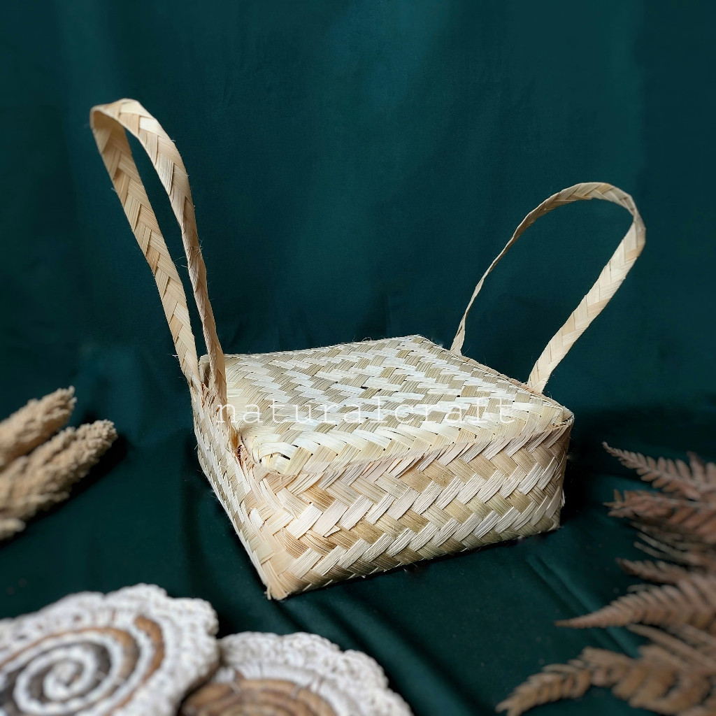 

New product (B163) Besek Cangking Natural Berbagai Ukuran Hampers Exclusive l Wadah Hampers l Parcel l Hadiah l Hantaran l Seserahanl Nikahan l Syukuran l Naturalcraft