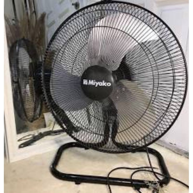 Desk fan Kipas Angin blower Duduk besi18Inch MIYAKO KLB-18 bergaransi resmi original