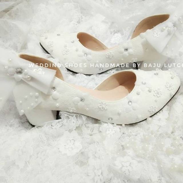 

PB - Half shoes wedding pita white