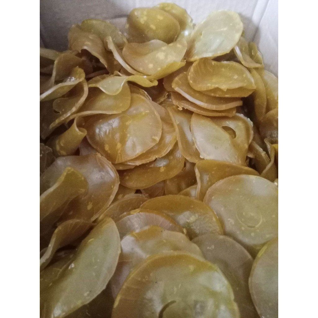 

Aneka snack krupuk puli khas madura talango sumenep