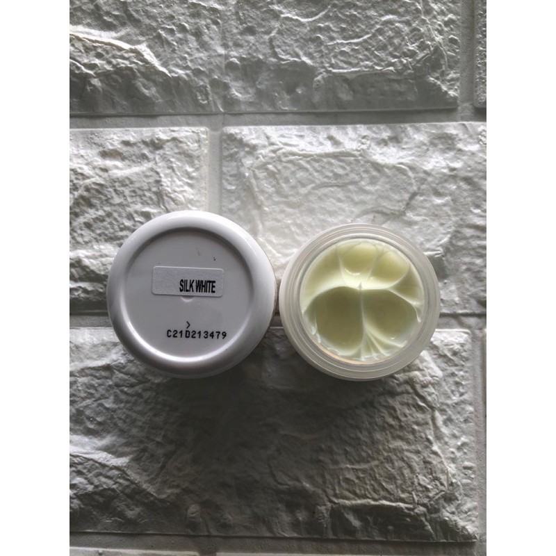 ORI KRIM MALAM SILKY WHITE / NIGHT CREAM KITODERM