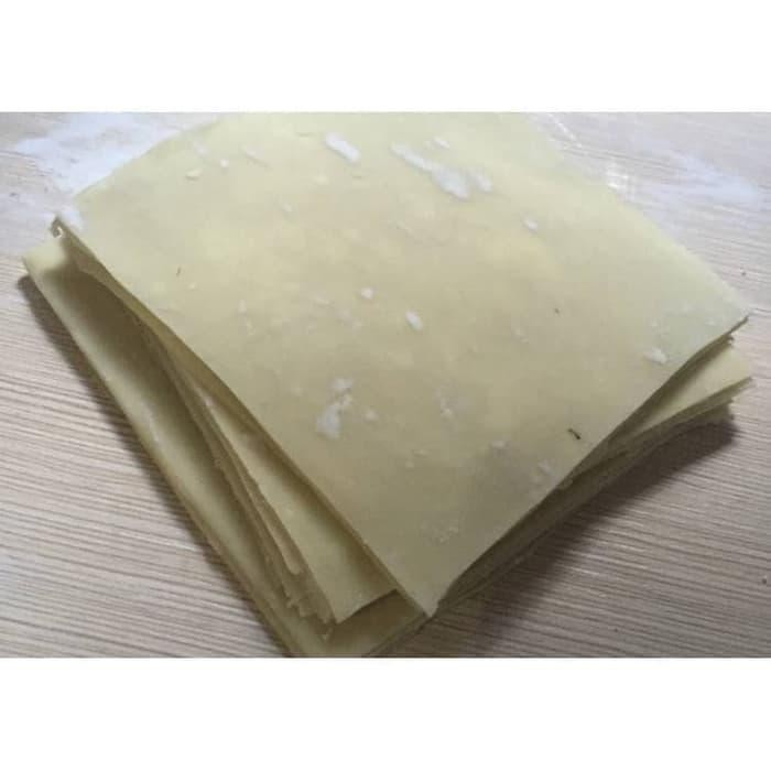 

Kulit Pangsit BESAR utk mie ayam, dimsum, bakwan dll