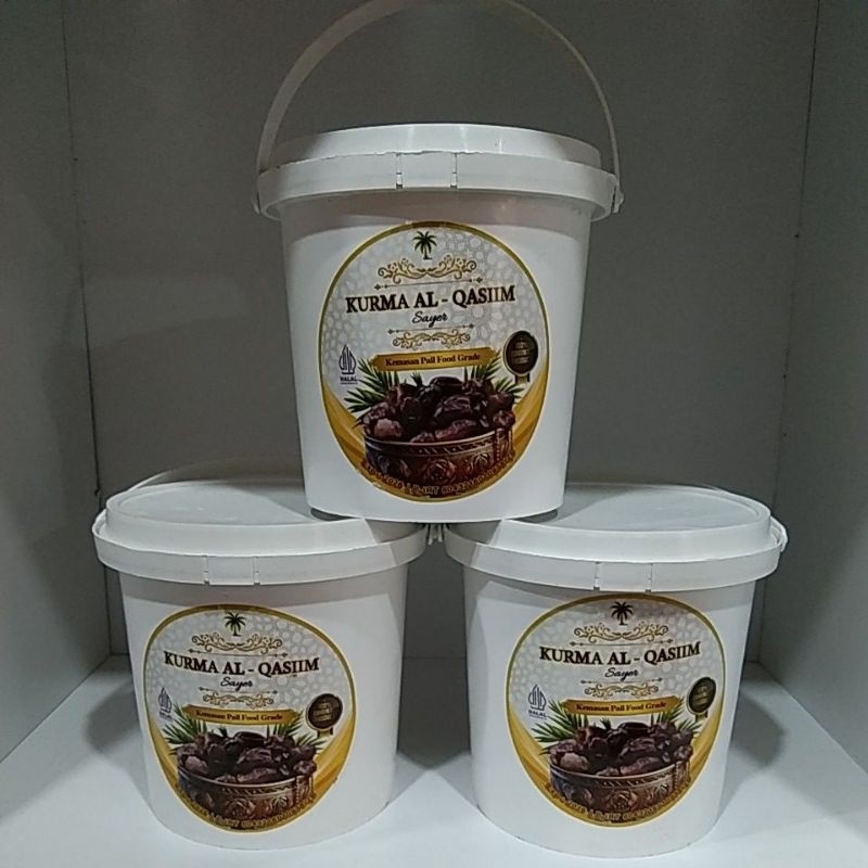 

PROMO KURMA AL - QASIIM KEMASAN EMBER 500 GRAM | KURMA JUMBO PREMIUM HALAL | 100% ORIGINAL