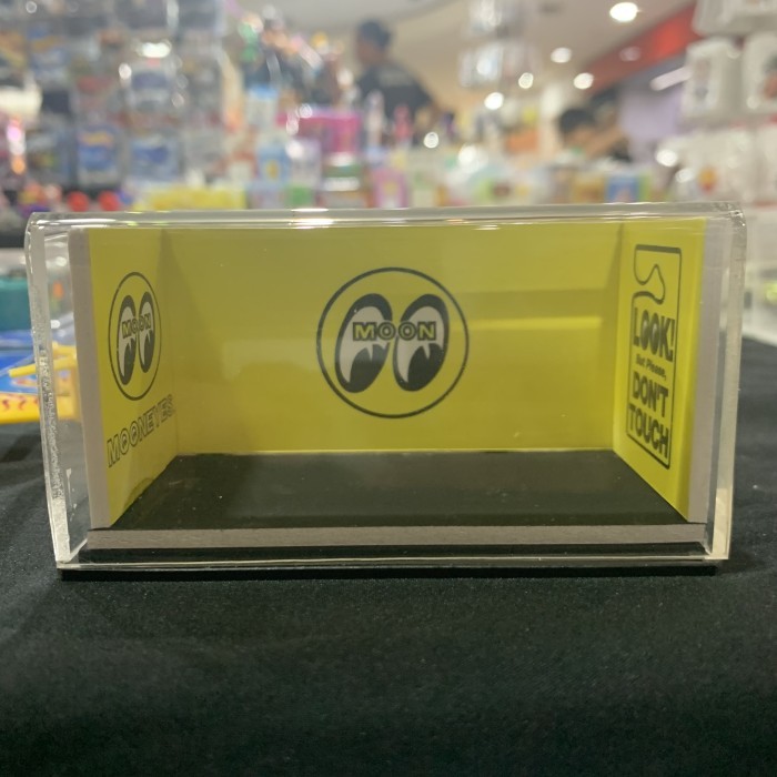 Diorama akrilik hotwheels diecast mooneyes