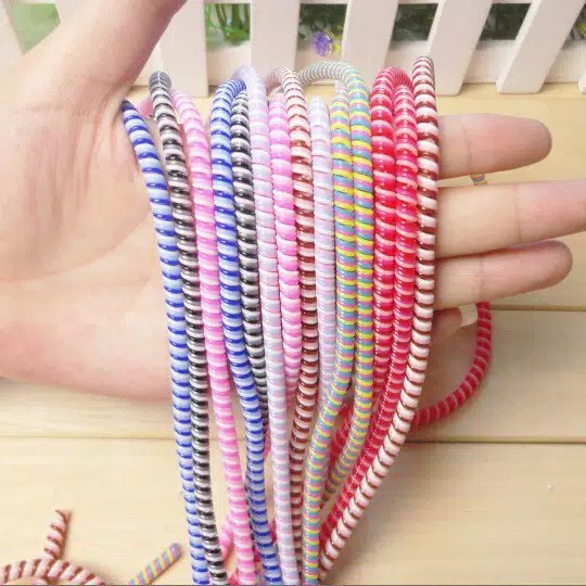 Pelindung Kabel Charger Casing Spiral Pelapis Gulung Gulungan Penggulung Kabel Protektor Protector K