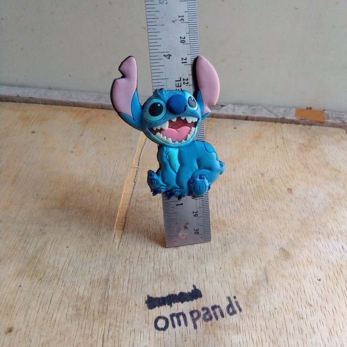 figure Stitch Disney figure Toishop
