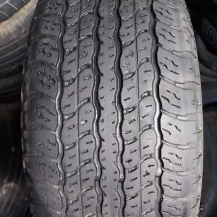 BAN MOBIL RING 17 MEREK YOKOHAMA UKURAN 265/70 R 17 SECOND TUBLES