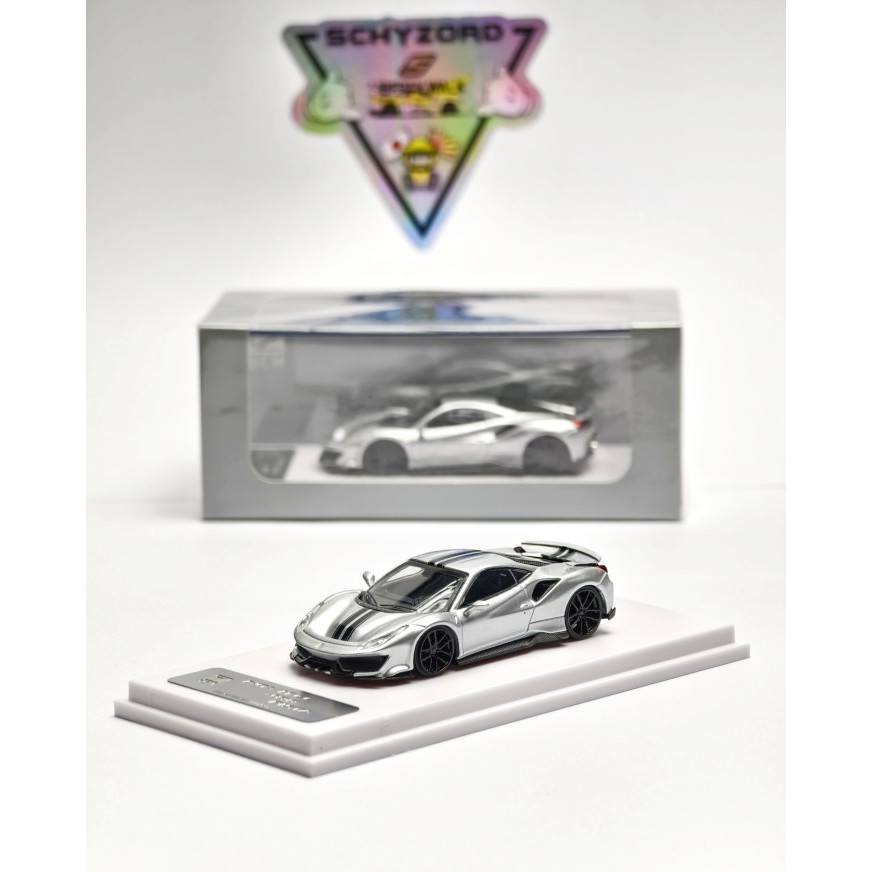 DCM Ferrari Novitec 488 Pista Italy Limited Edition Silver Stripe Black