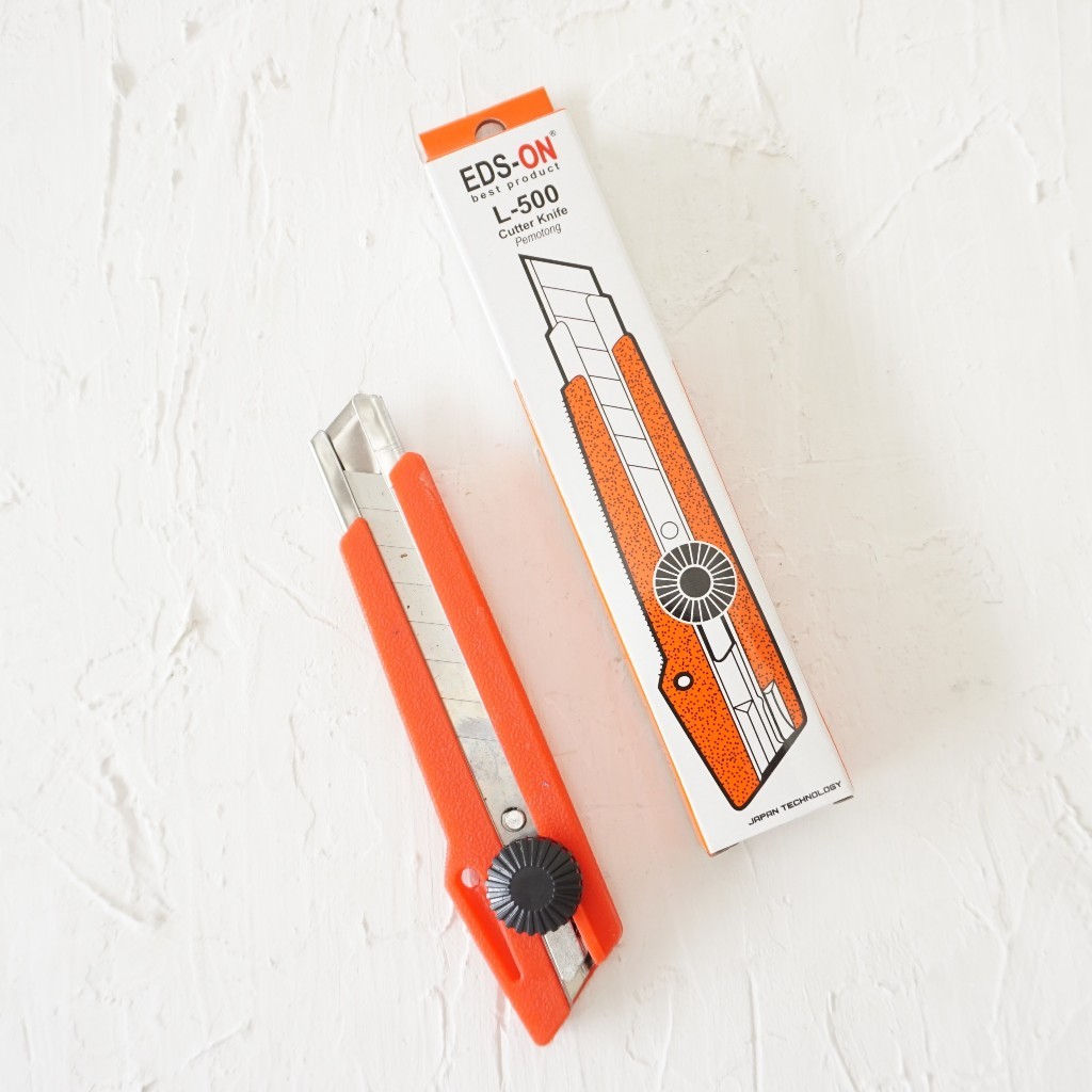 

PISAU CUTTER EDS-ON / PEMOTONG KERTAS / CUTTER TAJAM