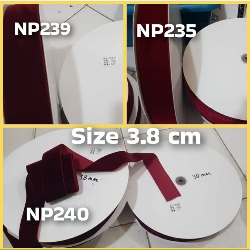 

1 Meter - size 3,8 cm | Pita Velvet Import | Pita Beludru Harga per Meter bukan 1 Roll