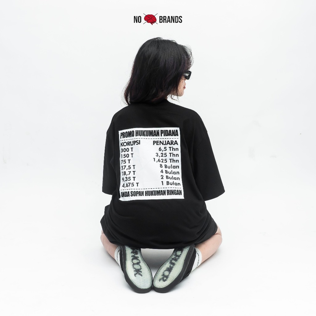 (COD) Kaos Nobrands Footwear X Komisi Baju T-Shirt Pricelist Hukuman Koruptor Korupsi Hitam Oversize