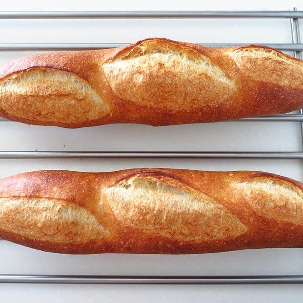 

FRENCH BAGUETTE 27cm BOX 3pcs - ROTI PRANCIS BAGUETTE BOX isi 3pcs