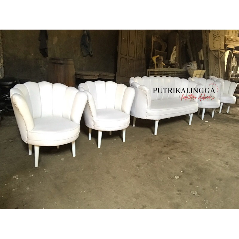 kursi pelaminan/kursi kerang/kursi sofa pelaminan/kursi kerang lesty/kursi sofa akad/sofa pernikahan
