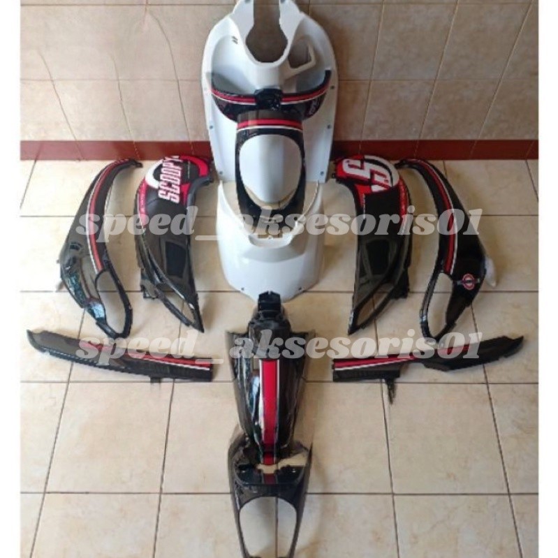 honda scoopy fi body halus scoopy warna hitam putih tahun 2013 2014 2015 2016