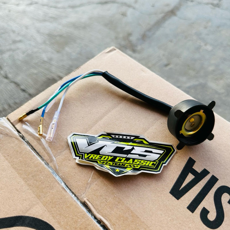 dudukan soket lampu depan motor universal set kabel