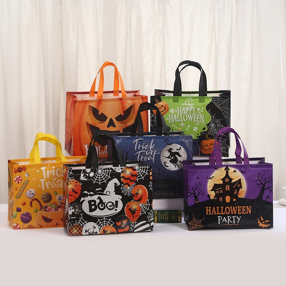 

Paperbag Kain Non Woven Edisi Halloween 33x25x17 cm