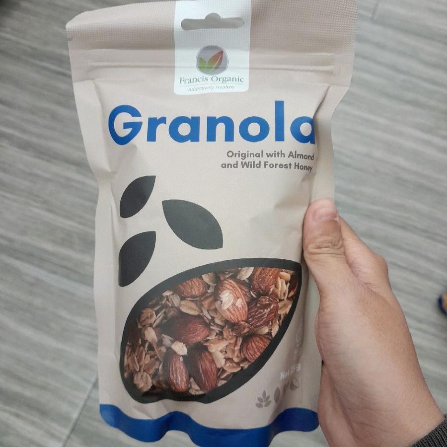 

Francis Organic Granola Original with Almond and Wild Forest Honey 250gr