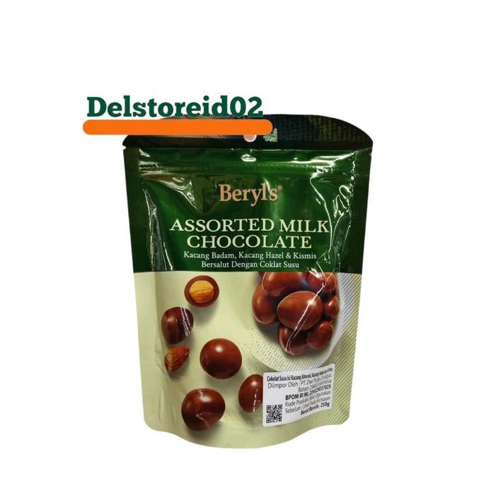 

Beryl's assorted milk chocolate (cokelat susu isi kacang almond, kacang hazel dan kismis) 250gram