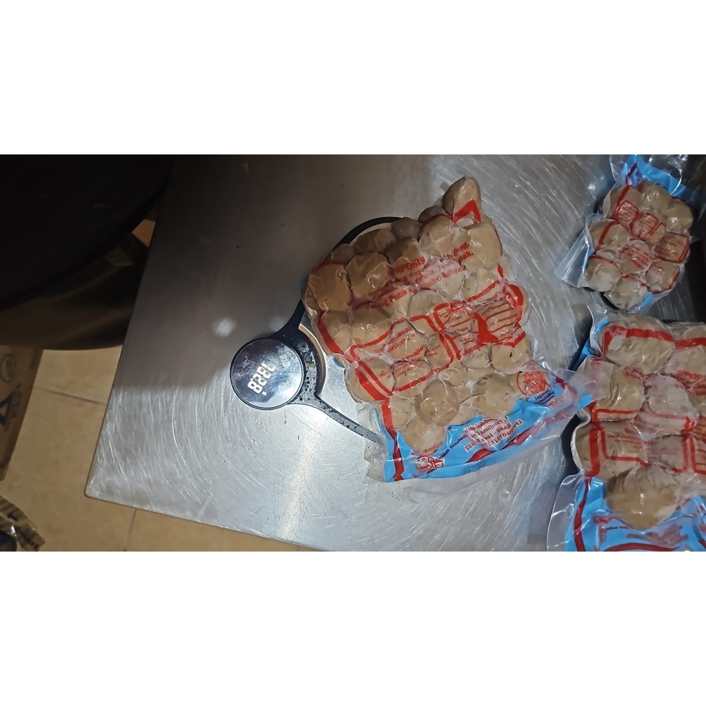 

JUN Panglima Bakso Daging Sapi & Ayam 700gr Isi 50pcs Makanan Sehat