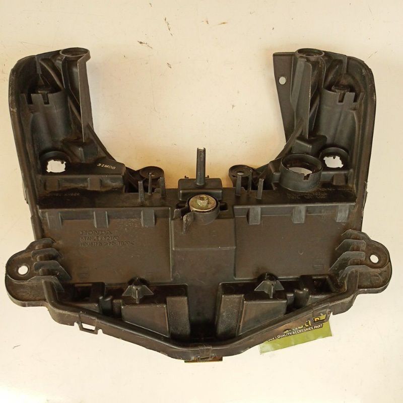 HOUSING BATOK LAMPU DEPAN HONDA VARIO 110 FI LED ORIGINAL AHM