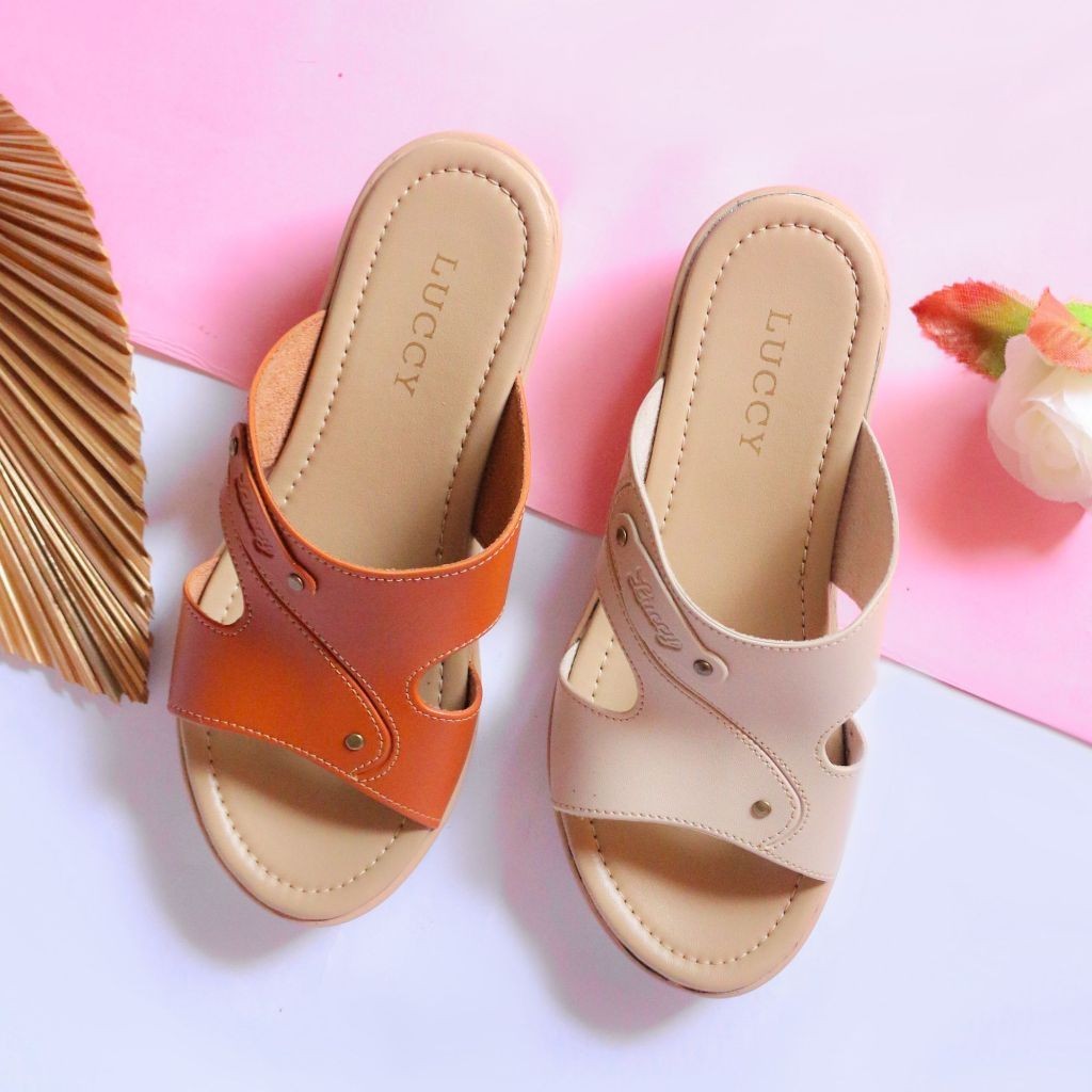 Sendal Wedges Wanita Hak Tinggi Jumbo Big Size Ukuran 41 42 43 Model Terbaru Kekinian Elegan Cocok U