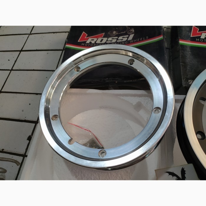sepasang velg tubles v Rossi Polish ring 10 baru cakep