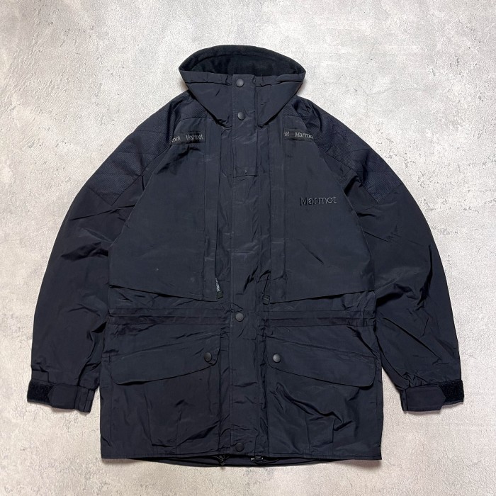 Jaket Outdoor Marmot Goretex Size L - XL Second