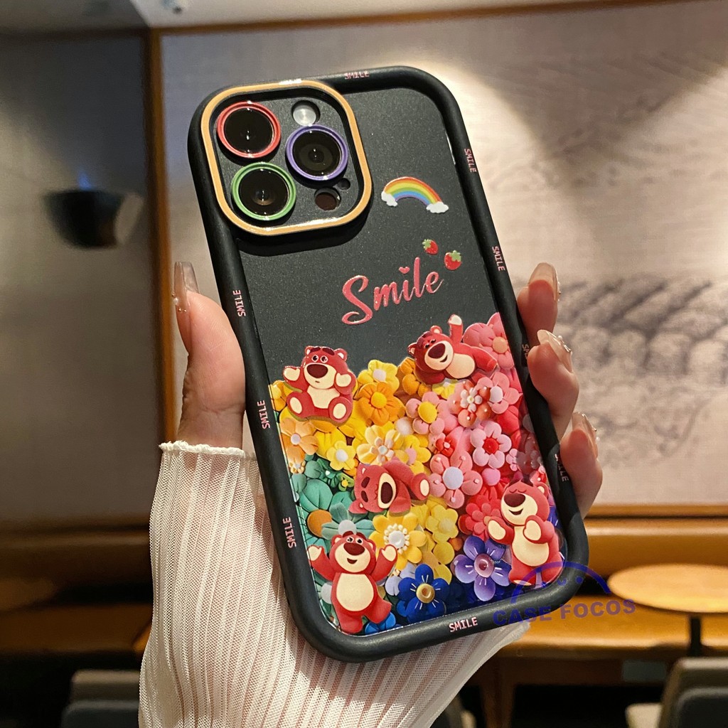 Black Case iPhone 13 Pola Lotso Beruang Stroberi Bunga Tiga Dimensi Penutup Penuh Perlindungan Penuh