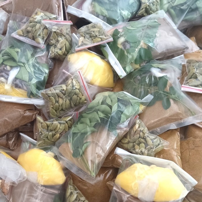 

bumbu Kebuli istimewa uk 2 liter beras/lengkap minyak samin dan rempah