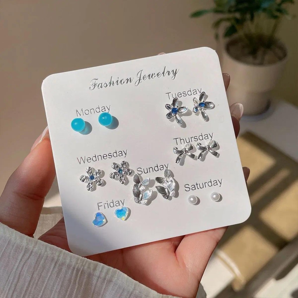 Sea Blue Bean Geometry of Week Ear Stud Set Silver Needle Small and Exquisite Flowers Butterfly Earr