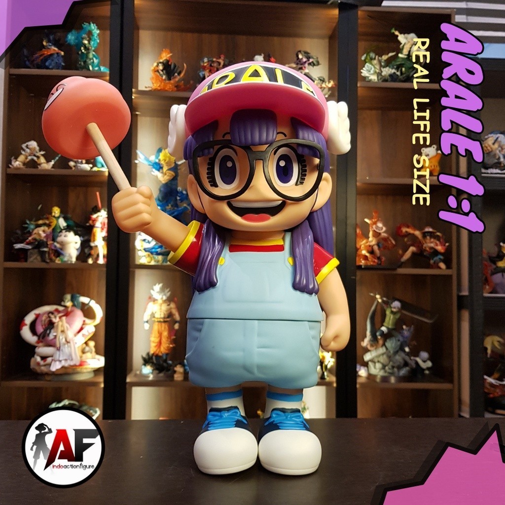 Statue Action Figure Dr. Slump Arale 1:1 Real Size