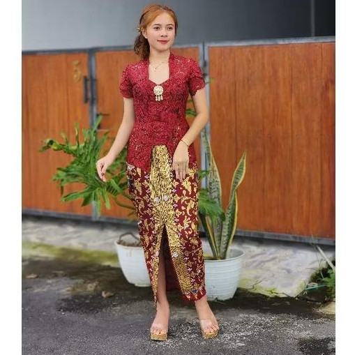 Set Baju Kebaya Wanita Brokat Adat Bali Lengan Pendek Rok Batik Pramugari Kartini 17 Agustus Wisuda